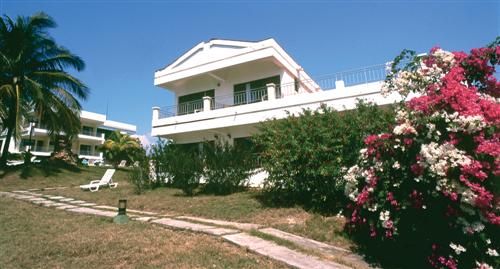 'Hotel - Faro Luna - alojamiento' Check our website Cuba Travel Hotels .com often for updates.